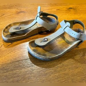 Birkenstocks Olive Sandals size 38